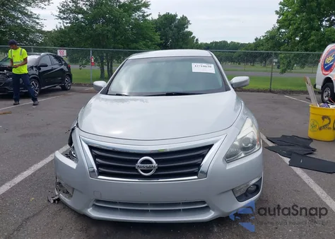 2014 Nissan Altima 2.5 Sv from USA, damaged, VIN 1N4AL3AP9EC130296